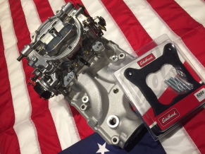www.ponyclassic.com carburateur et Admission Ford Mustang